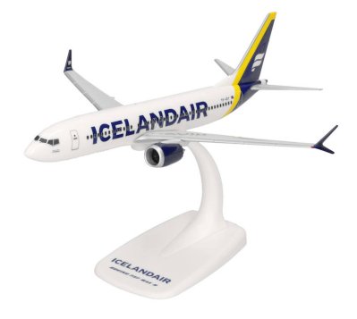 Icelandair Boeing 737 Max 8 - yellow tail stripe