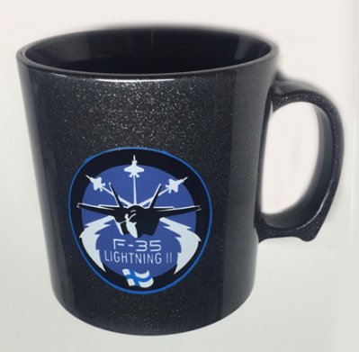 F-35 Suomi muovimuki