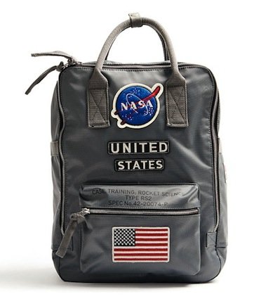 NASA selkäreppu